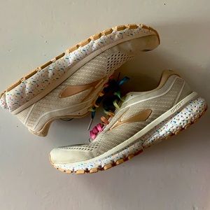Brooks Ghost 12 Vanilla Sprinkles